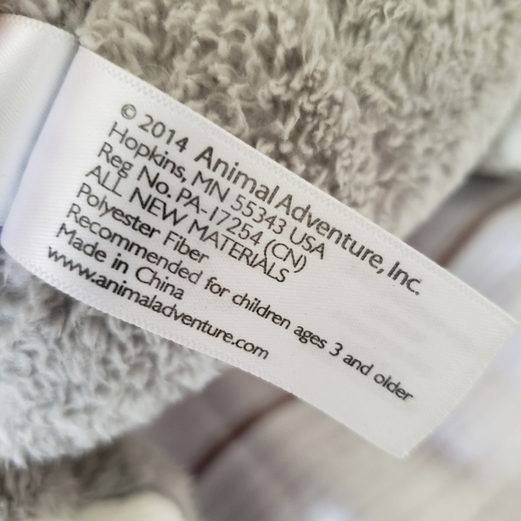 Animal Adventure Gray White Bunny Rabbit With Carrot Plush 15" Stuffed 2014 HTF - Picture 9 of 11